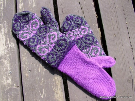 arts-quest-mylene-lacroix-double-lined-mittens